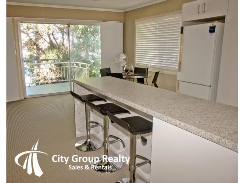 10 Holborow Place, Surfers Paradise QLD 4217