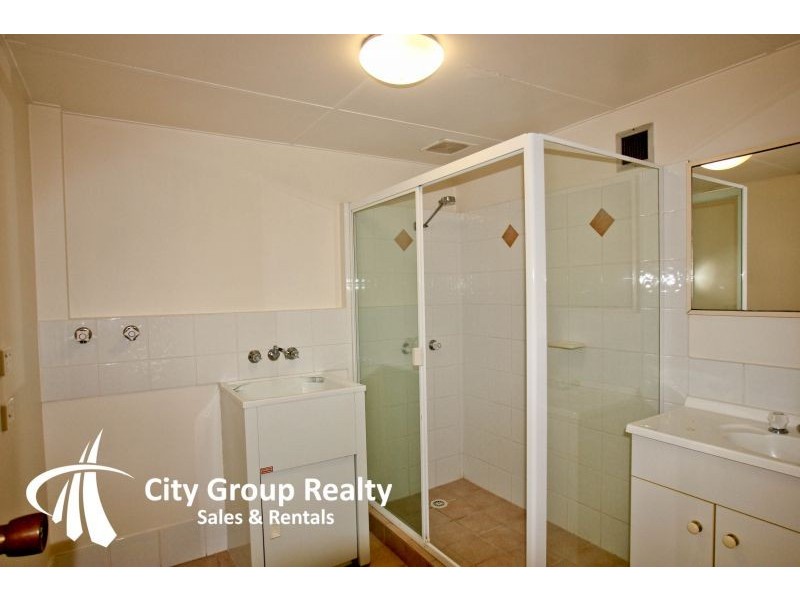 3 Old Burleigh Road, Surfers Paradise QLD 4217