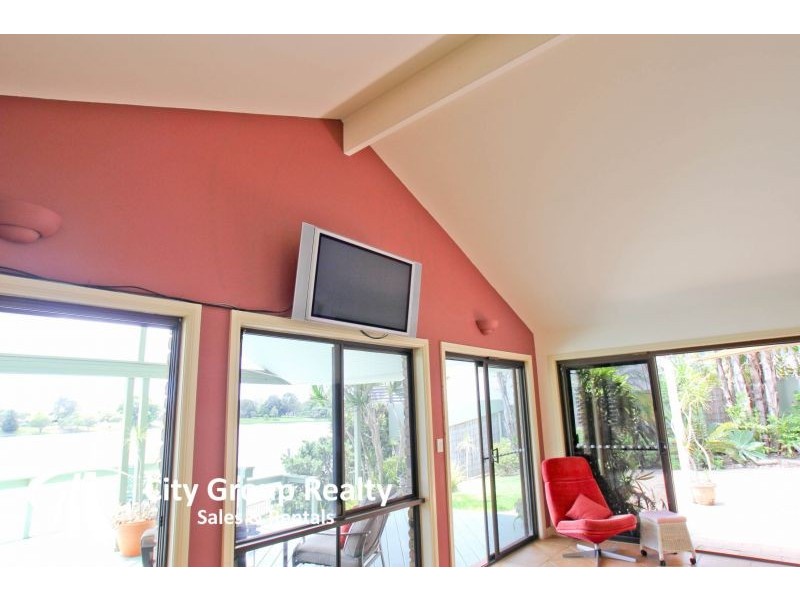 Mermaid Waters QLD 4218