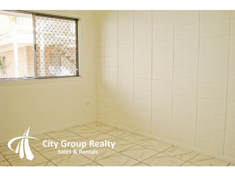 Chevron Island QLD 4217