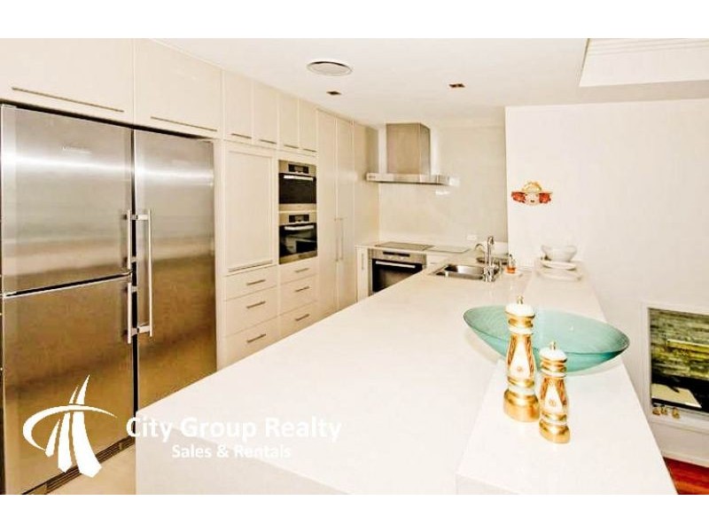 Chevron Island QLD 4217