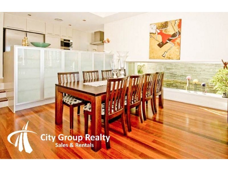 Chevron Island QLD 4217