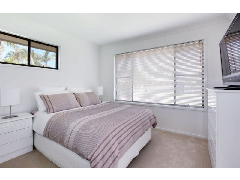 Broadbeach Waters QLD 4218