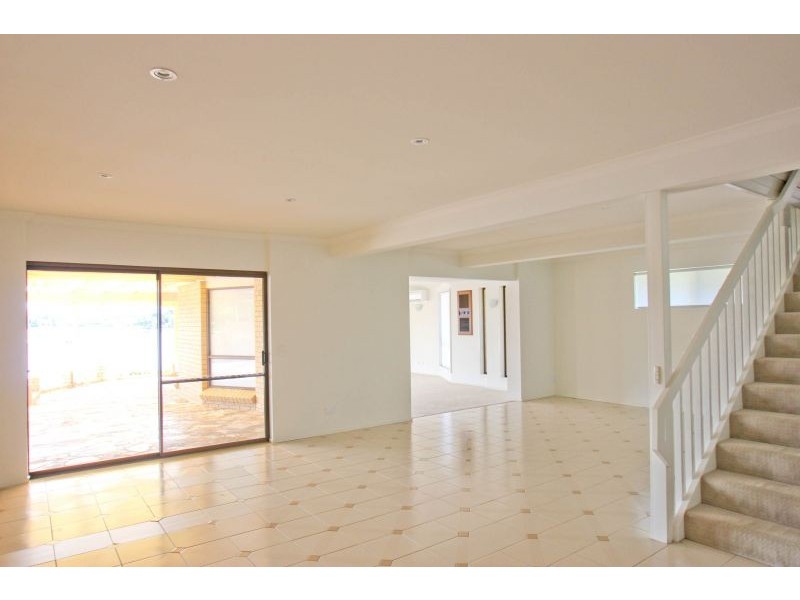 Broadbeach Waters QLD 4218