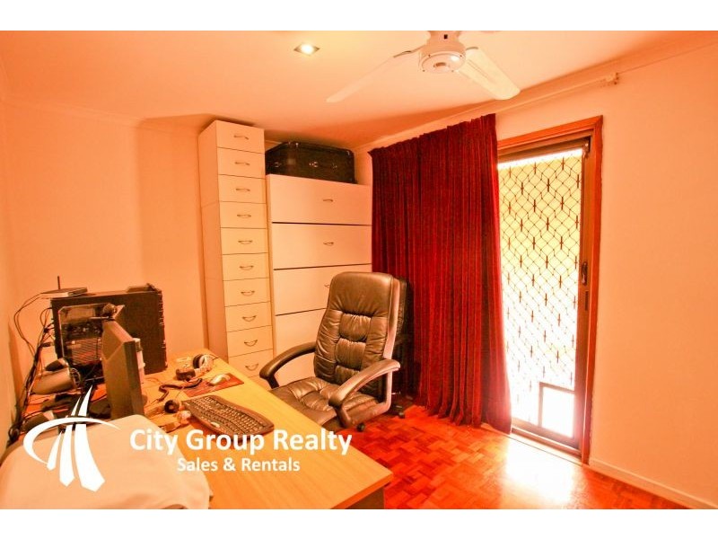 Broadbeach Waters QLD 4218