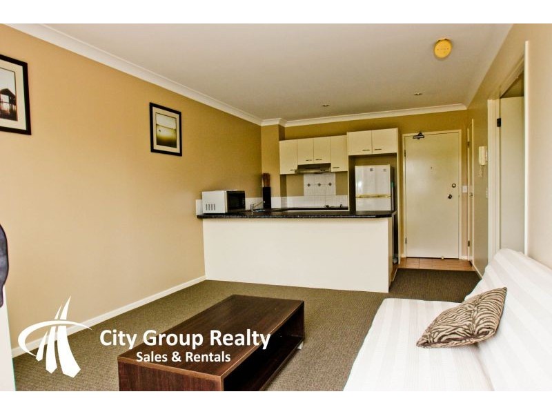 15 Surf Street, Mermaid Beach QLD 4218