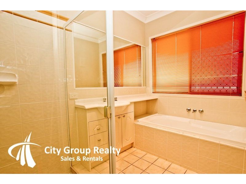 Burleigh Waters QLD 4220