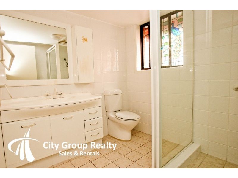 Broadbeach QLD 4218