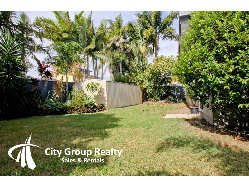 15 Anita Avenue, Miami QLD 4220