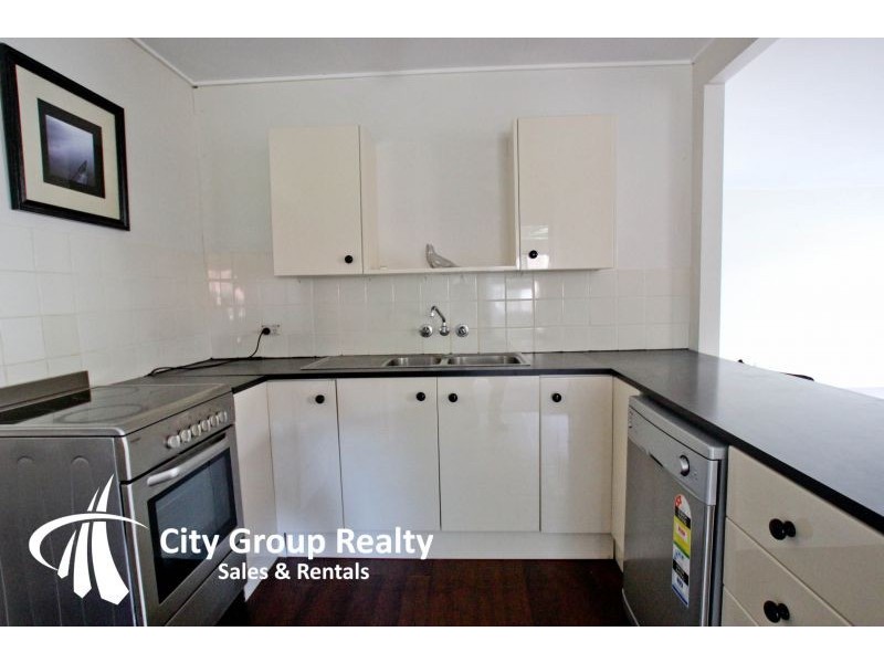 15 Anita Avenue, Miami QLD 4220