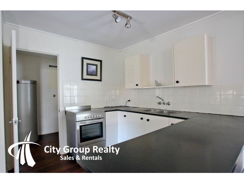 15 Anita Avenue, Miami QLD 4220