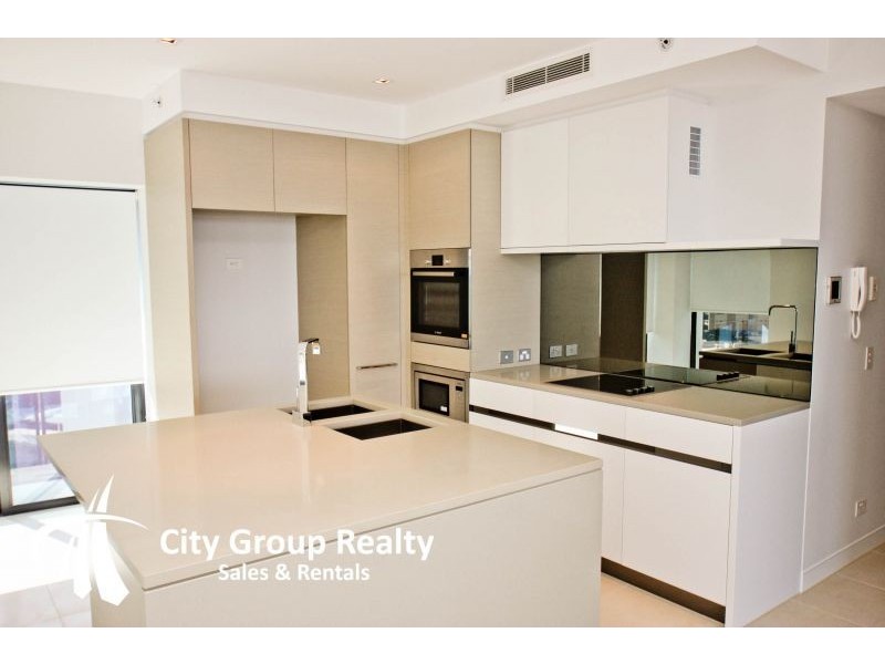 4 The Esplanade, Surfers Paradise QLD 4217