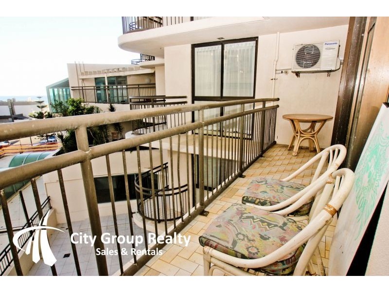 18 Hanlan Street, Surfers Paradise QLD 4217