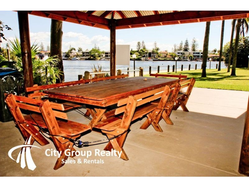 Surfers Paradise QLD 4217