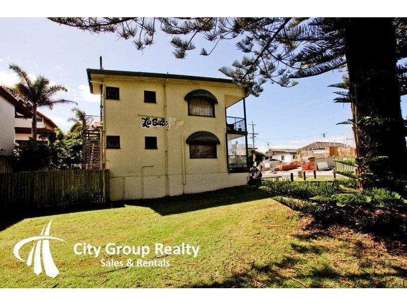 182 Hedges Avenue, Mermaid Beach QLD 4218
