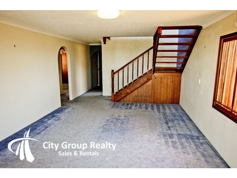 252 Marine Parade, Labrador QLD 4215