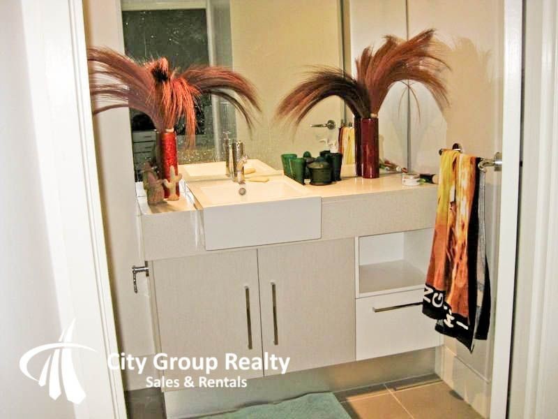 430 Marine Parade, Biggera Waters QLD 4216