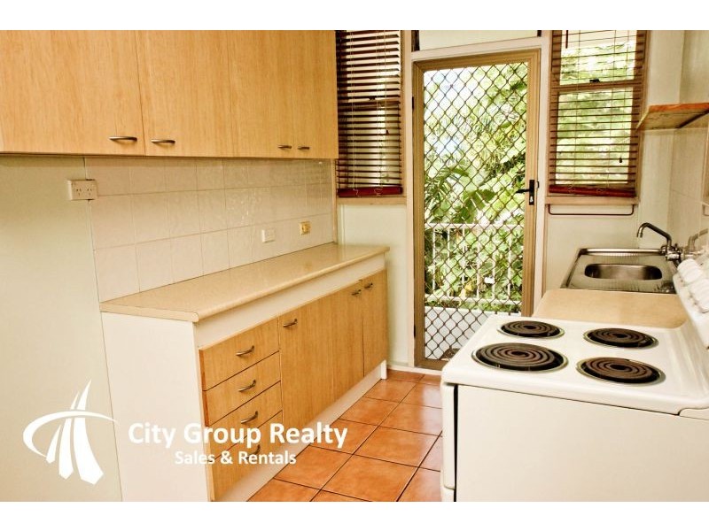 Broadbeach QLD 4218