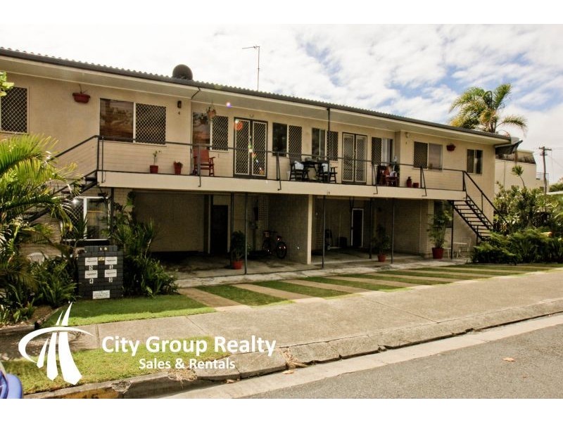 15 Wave Street, Mermaid Beach QLD 4218