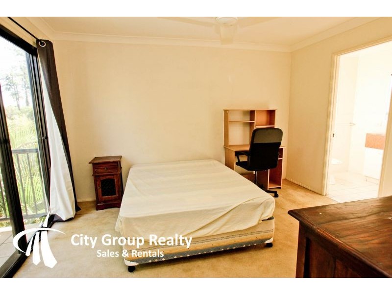 Varsity Lakes QLD 4227