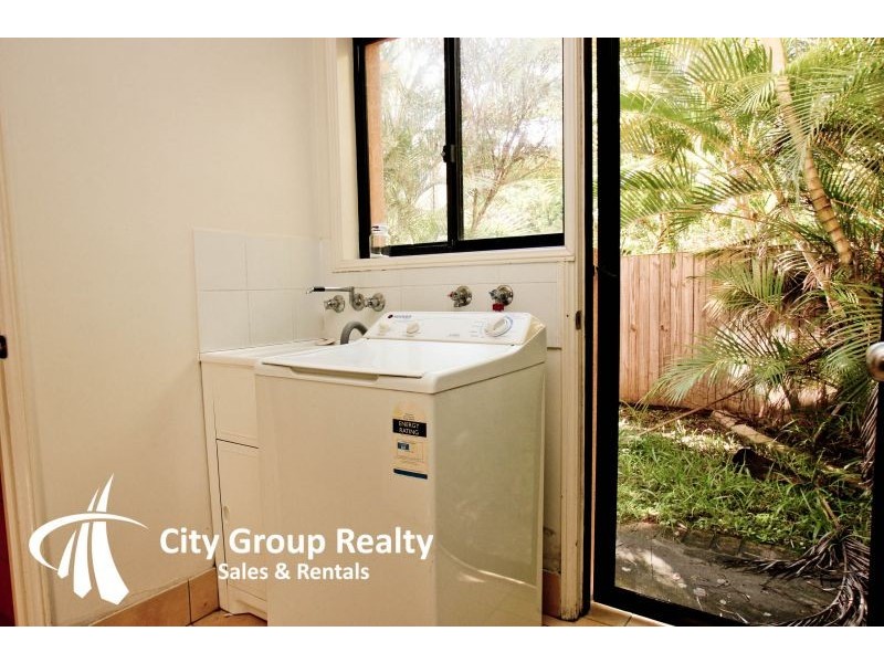 Varsity Lakes QLD 4227