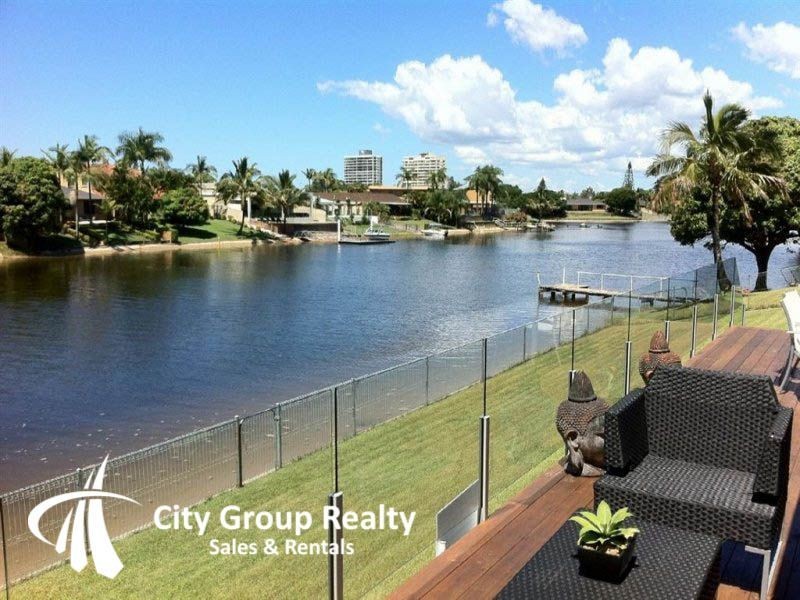 Broadbeach Waters QLD 4218