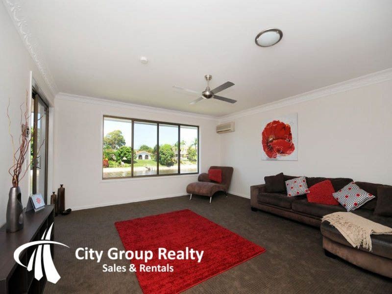 Broadbeach Waters QLD 4218