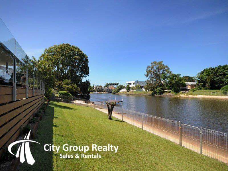 Broadbeach Waters QLD 4218