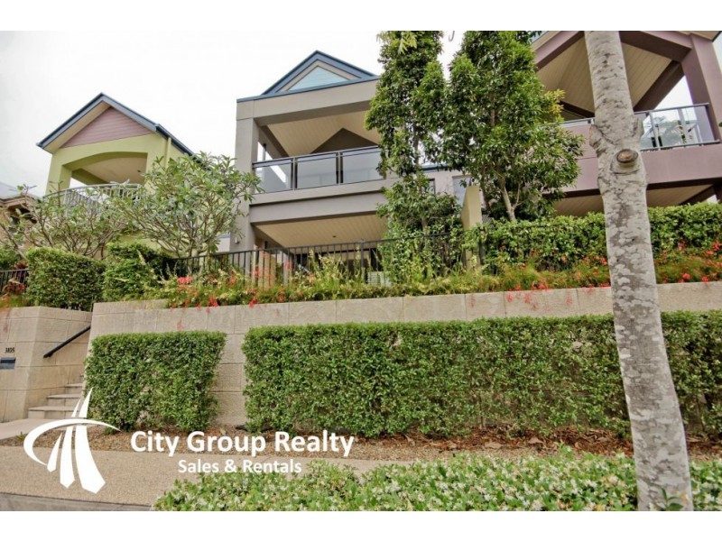 3104 The Boulevard, Carrara QLD 4211