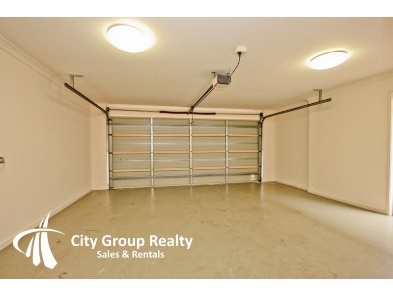 3104 The Boulevard, Carrara QLD 4211