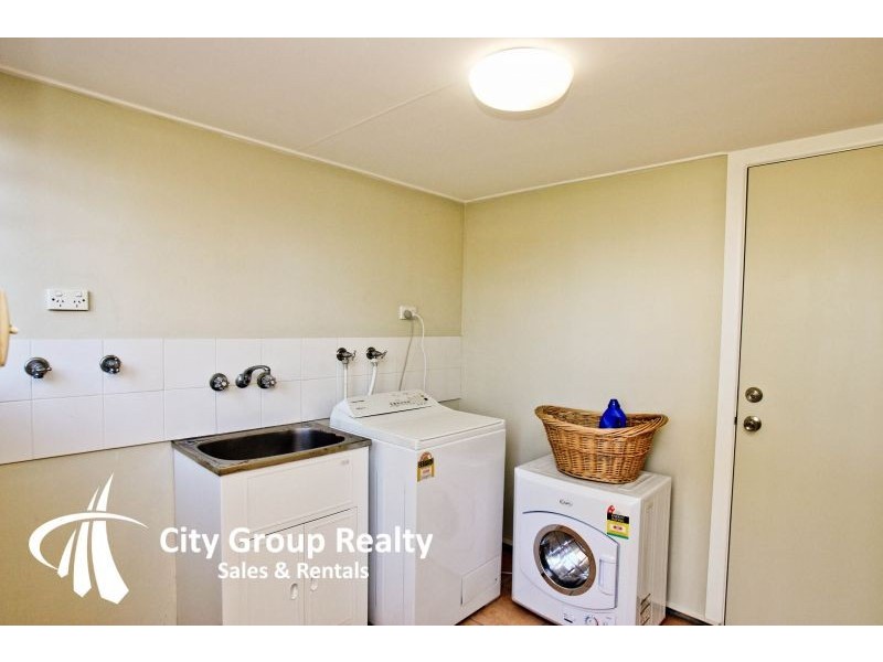 Broadbeach Waters QLD 4218