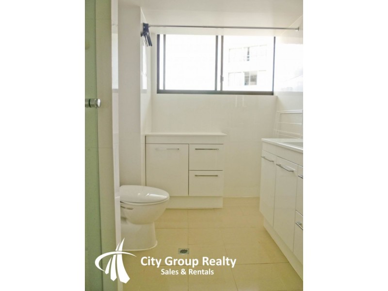 80 The Esplanade, Surfers Paradise QLD 4217