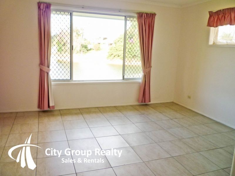 Broadbeach Waters QLD 4218