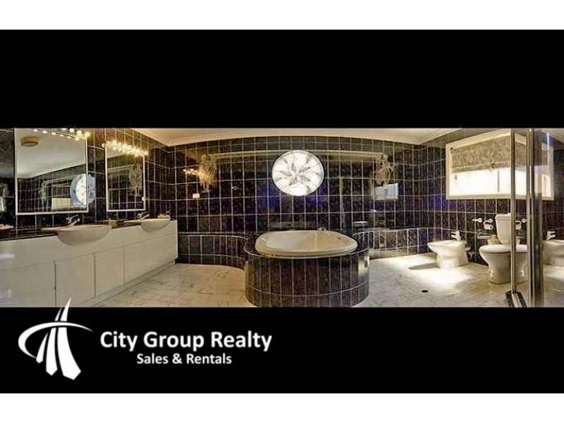 Broadbeach Waters QLD 4218