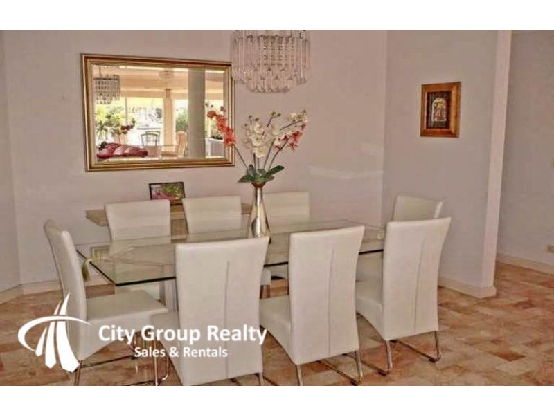 Broadbeach Waters QLD 4218