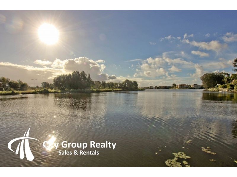 Clear Island Waters QLD 4226