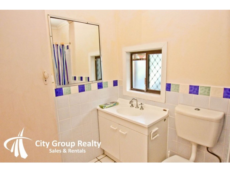 1970 Gold Coast Hwy, Miami QLD 4220