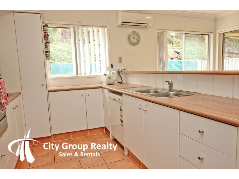 13 Wildfire Court, Robina QLD 4226