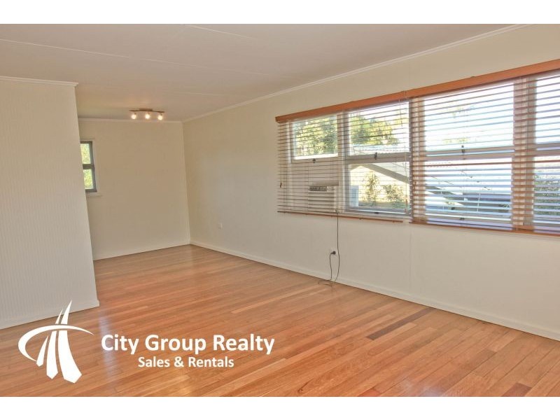 17 Allawah Av, Palm Beach QLD 4221