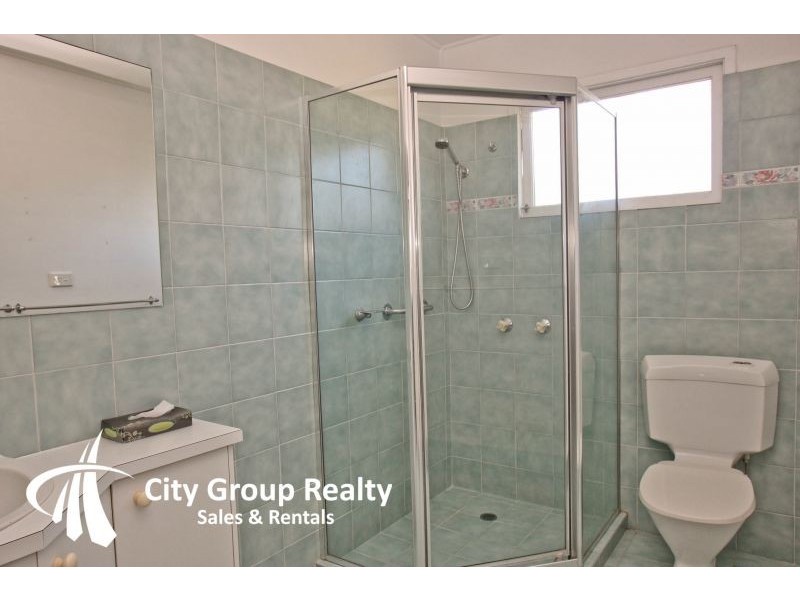 17 Allawah Av, Palm Beach QLD 4221