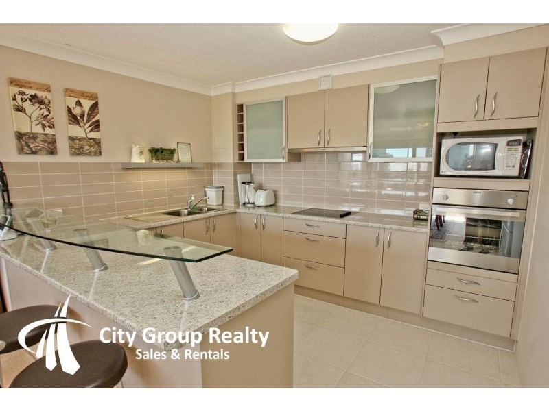 18 Commodore Drive, Surfers Paradise QLD 4217