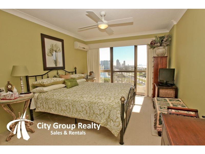 18 Commodore Drive, Surfers Paradise QLD 4217