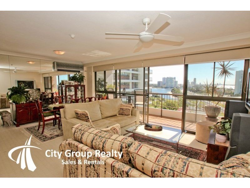 18 Commodore Drive, Surfers Paradise QLD 4217