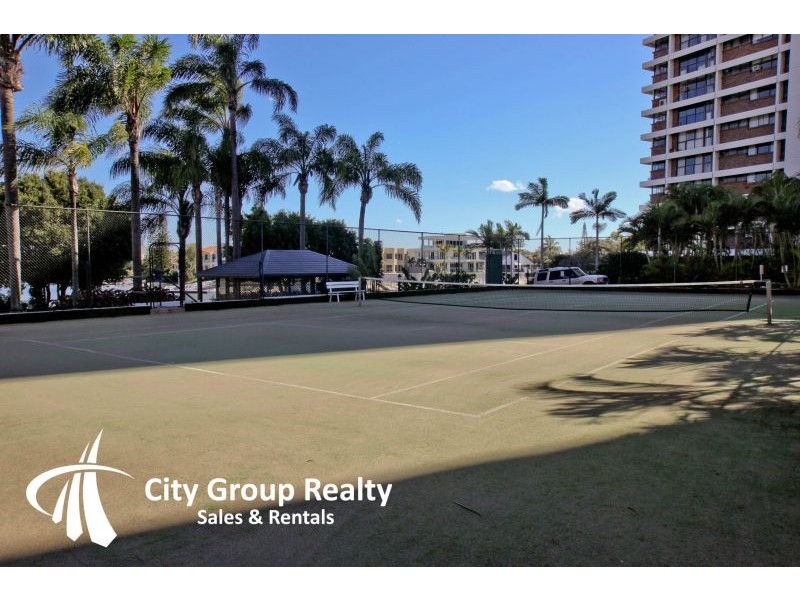 18 Commodore Drive, Surfers Paradise QLD 4217