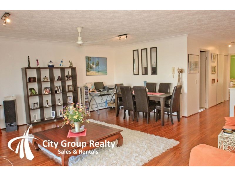 Chevron Island QLD 4217