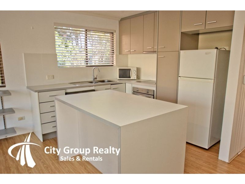 Chevron Island QLD 4217