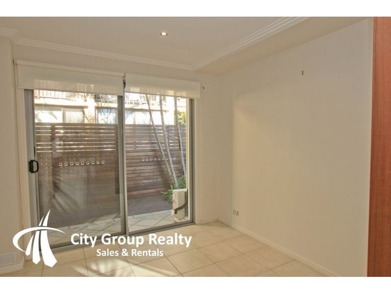 Burleigh Heads QLD 4220