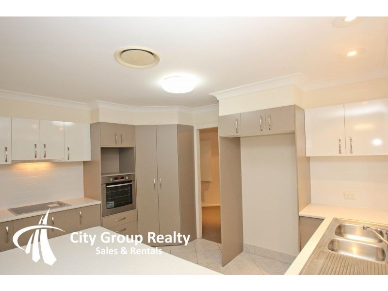 Ashmore QLD 4214