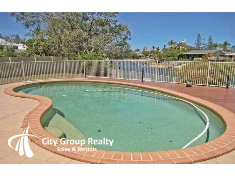 Broadbeach Waters QLD 4218