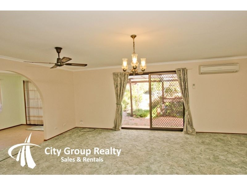 136 Melaleuca Dr, Palm Beach QLD 4221